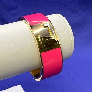 C. Wonder Enamel Initial “L” Hinged Cuff Hot Pink Bangle Bracelet